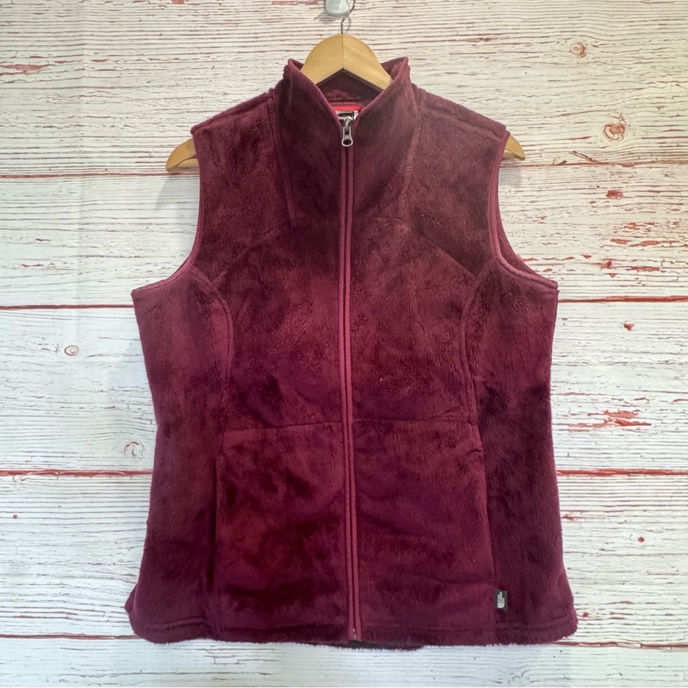The North Face Women’s Acadia Best in Bordeaux Red Sz L